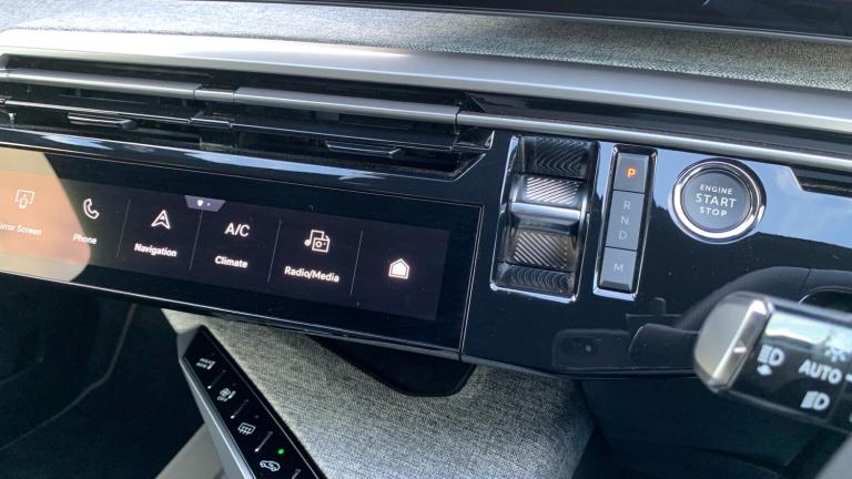 2025 Peugeot 3008 1.2 HYBRID GT SUV 5dr Petrol Hybrid e-DSC6 Euro 6 (s/s) (136 ps) SUV Hybrid Aut...