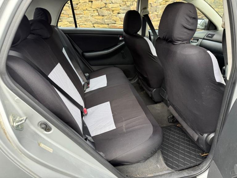 2003 Toyota Corolla VVT-I PETROL MANUAL 5 DOORS HATCHBACK SILVER HATCHBACK Petrol Manual