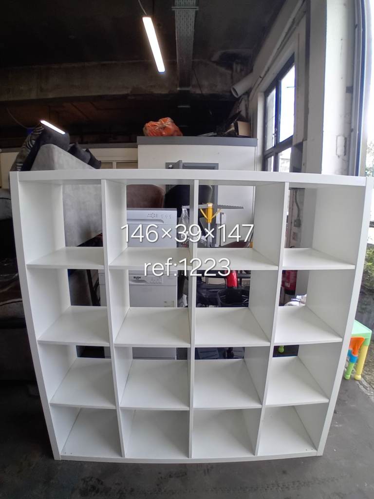 White Cube Storage Unit / Bookshelf – 16 Sections Ref:1223