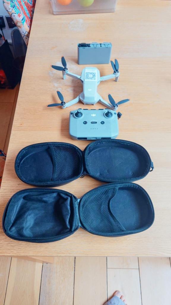 DJi mini 2 almost brand-new 