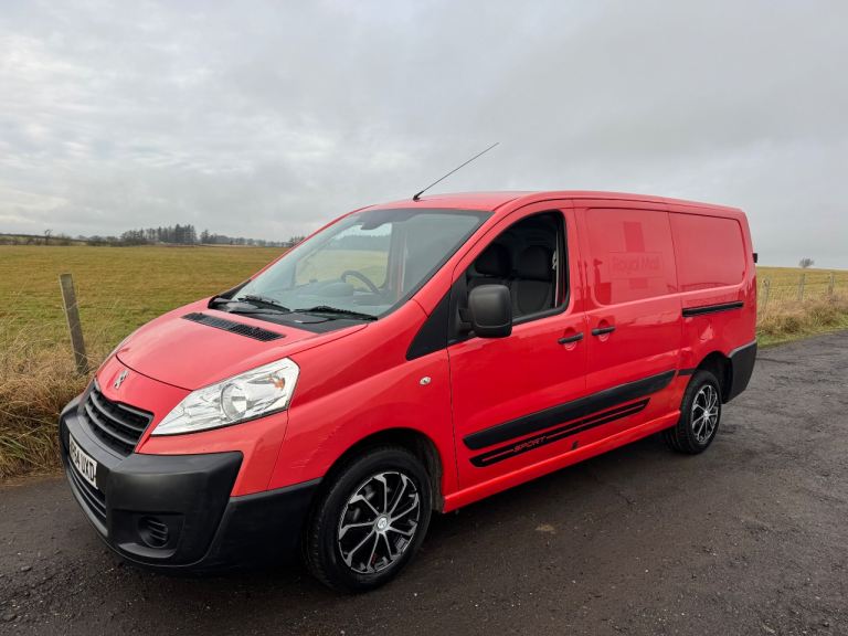 2015 Peugeot expert long wheel base well serviced