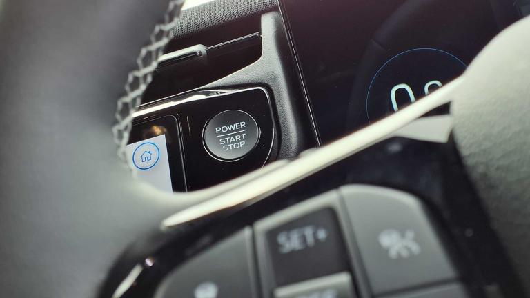 2025 Ford Puma 1.0 EcoBoost Hybrid mHEV Sound Edition 5dr HATCHBACK PETROL Manual