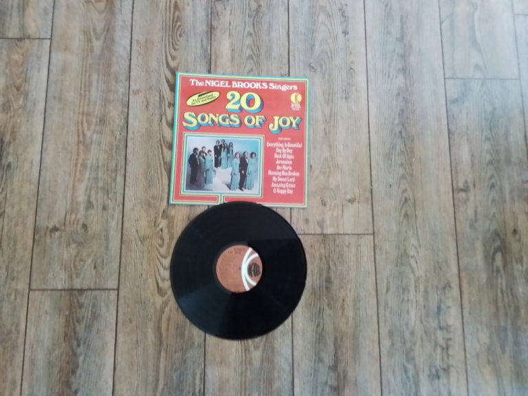 20 SONGS OF JOY BY NIGEL BROOKS SINGERS VINYL 