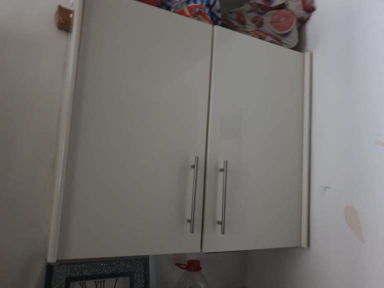 Used Gloss Kitchen Units / Cabinets 