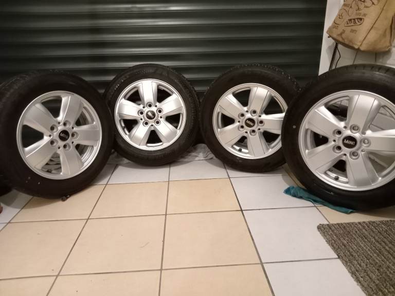 Set of Bmw Mini 15" Alloy Wheels & Tyres, Excellent Condition! 5x112
