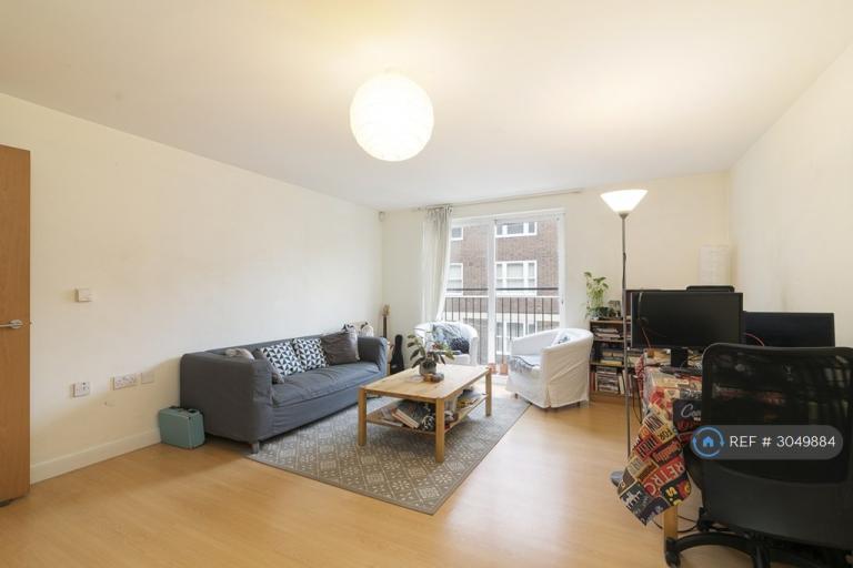 2 bedroom flat in Turin Street, London, E2 (2 bed) (#3049884)