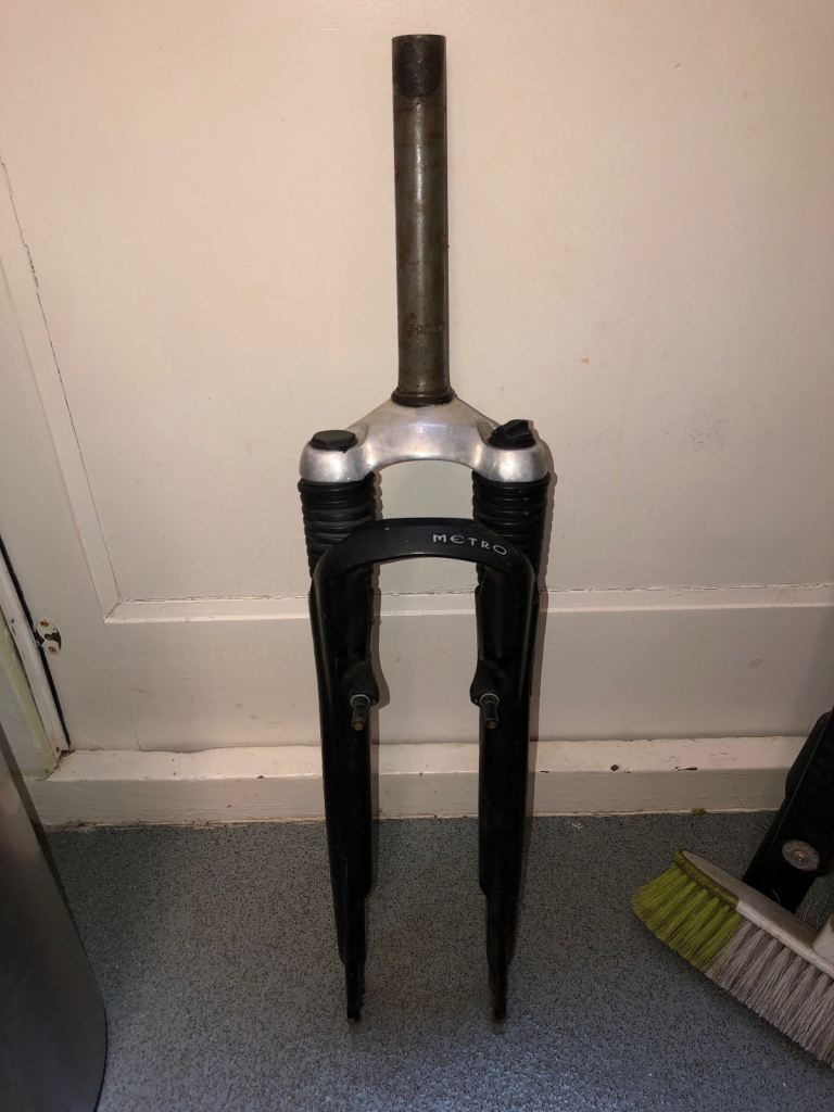 RockShox GPS Metro Forks, 26” Wheel, 1 1/8, 192mm Straight Steerer, Rim & Disc