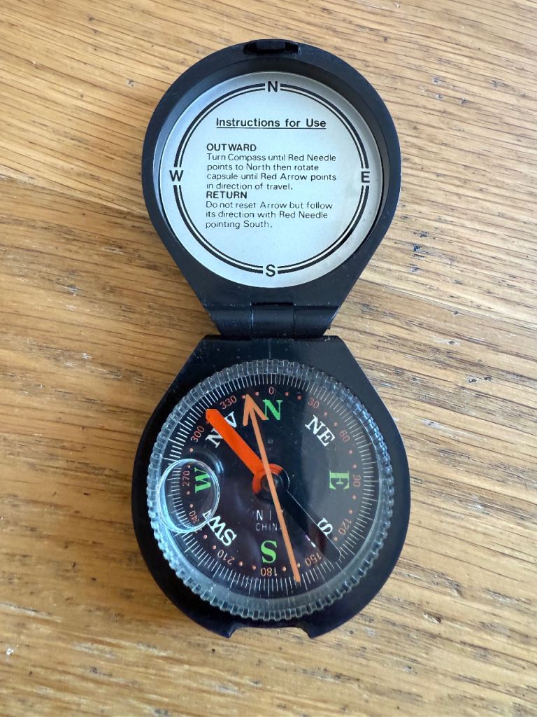 Compact Black Camping Hiking Compass – Good Condition