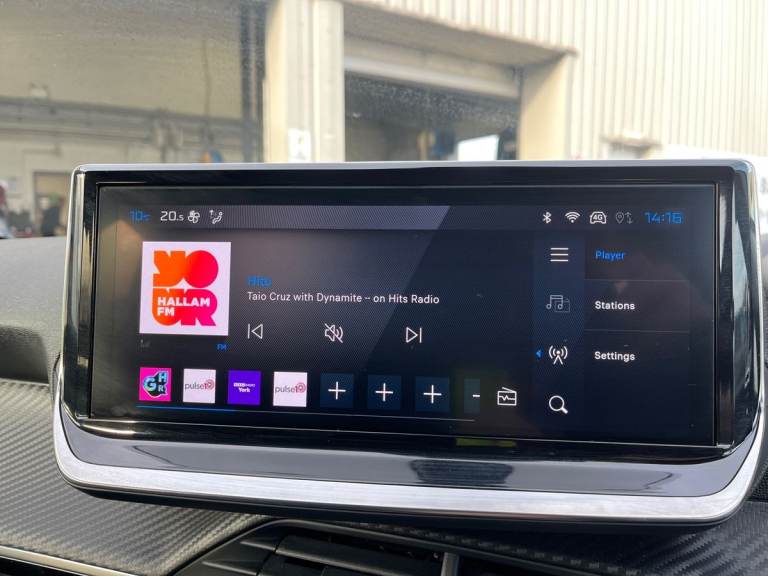  Peugeot E 208 50kwh Allure Hatchback 5dr Electric Auto 7.4kw Charger 136 Ps