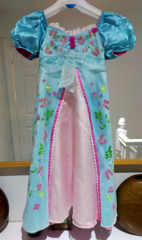 Giselle (Disney Enchanted / M&S). Rare 2/1 reversible dress, quality m | in  Houghton Le Spring, Tyne and Wear | Gumtree
