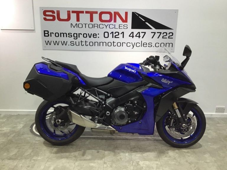 Suzuki GSX-S1000GT PLUS in Blue.