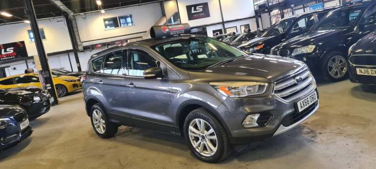 2017 Ford Kuga 2.0 TDCi Zetec 5dr HATCHBACK Diesel Manual