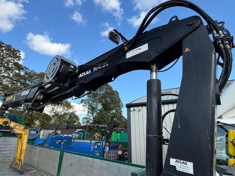  2013 DAF LF 55.220 18TON DROPSIDE WITH ATLAS 104.3E CRANE 