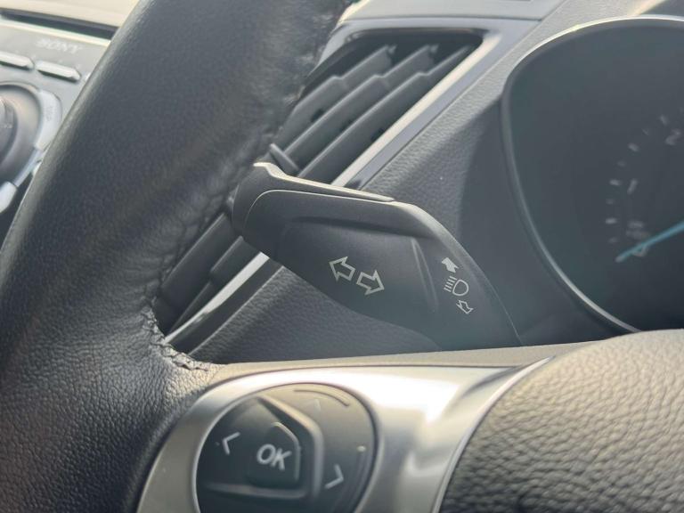 2014 Ford Kuga 2.0 Kuga Titanium 4x2 TDCi 5dr - NATIONAL DELIVERY* SUV Diesel Manual