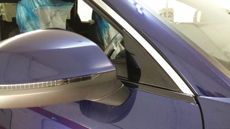 Dechrome your car at Premium Wraps Renfrew. Suitable for Mercedes Audi BMW Jaguar Omoda Jaecoo etc