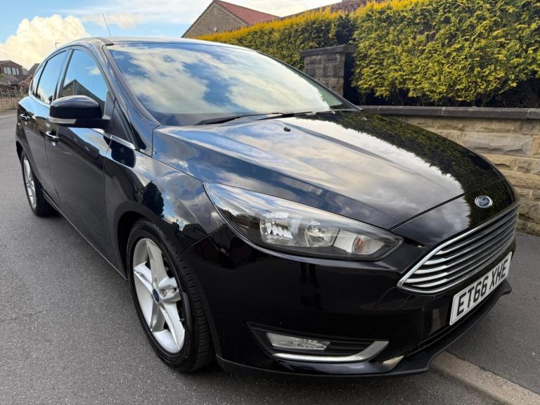 2017 Ford Focus 1.0 EcoBoost 125 Titanium 5dr HATCHBACK PETROL Manual