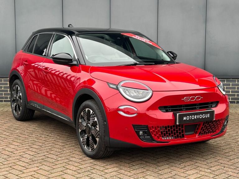 2025 Fiat 600 1.2 Hybrid 48V 136 La Prima 5dr eDCT-6 Hatchback Petrol Automatic