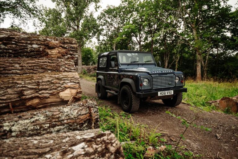 2012 Land Rover Defender PickUp TDCi [2.2] PICK UP DIESEL Manual