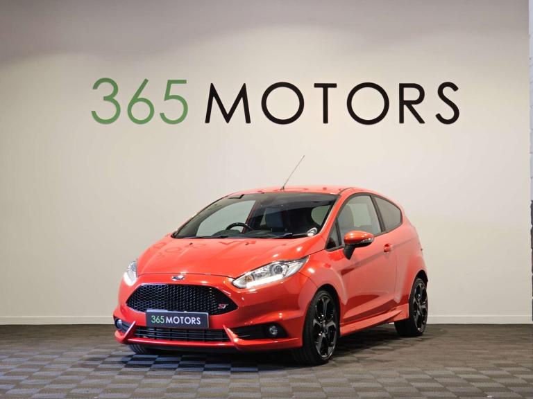 2017 Ford Fiesta 1.6T EcoBoost ST-3 Hatchback 3dr Petrol Manual Euro 6 (182 ps) Hatchback Petrol ...
