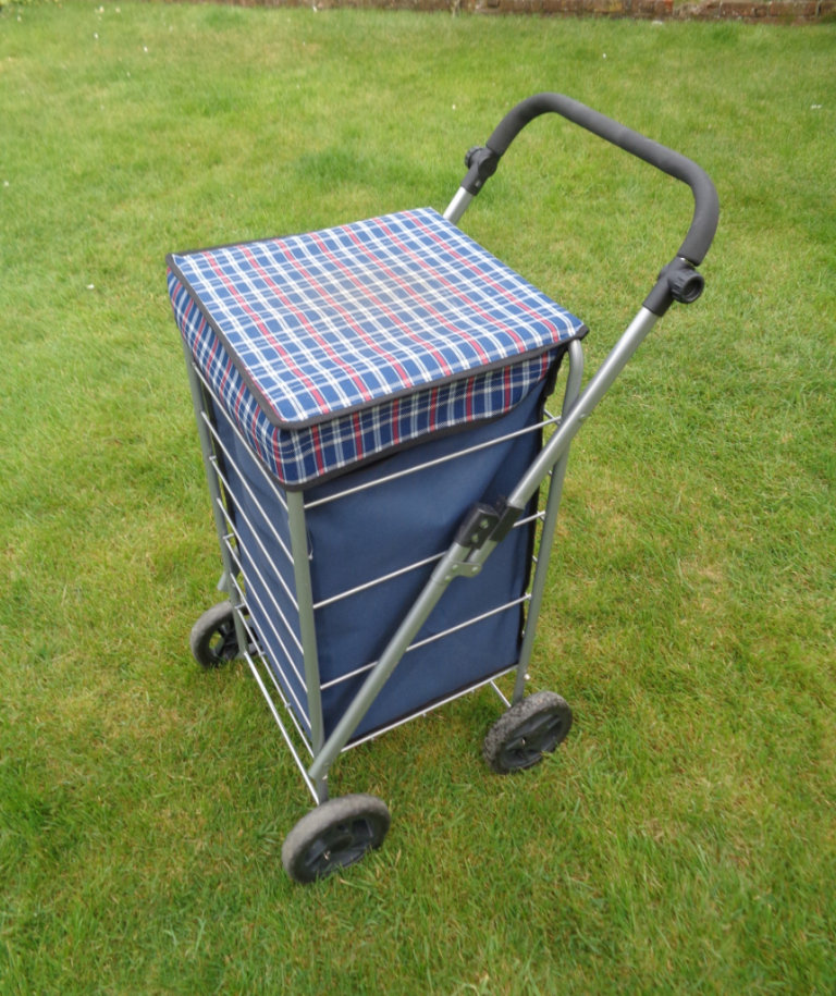 Shopping trolley