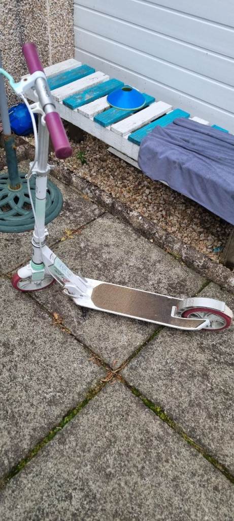 Kids scooter