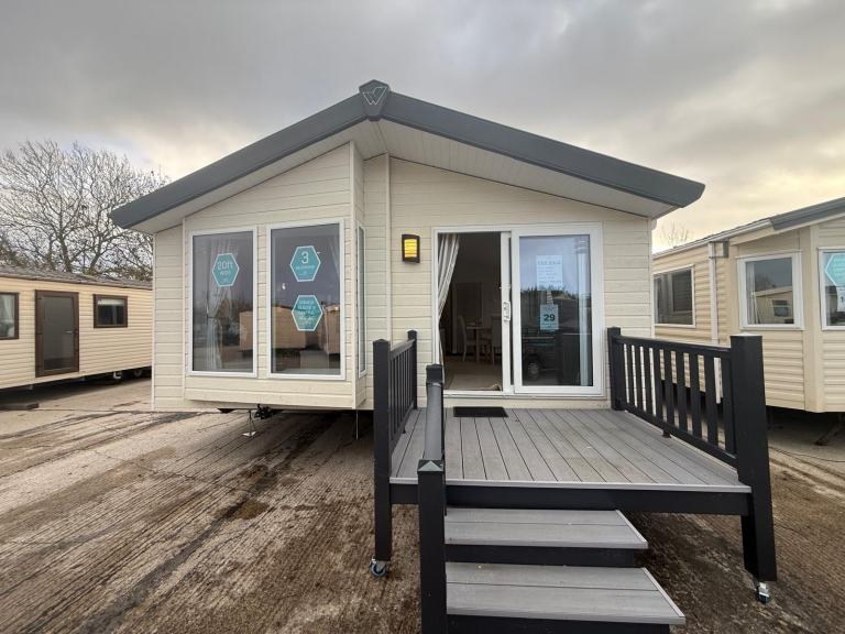 3 Bed Resi Spec Twin Lodge - Shower Ensuite, DG, CH - Offsite Sale / Own Land