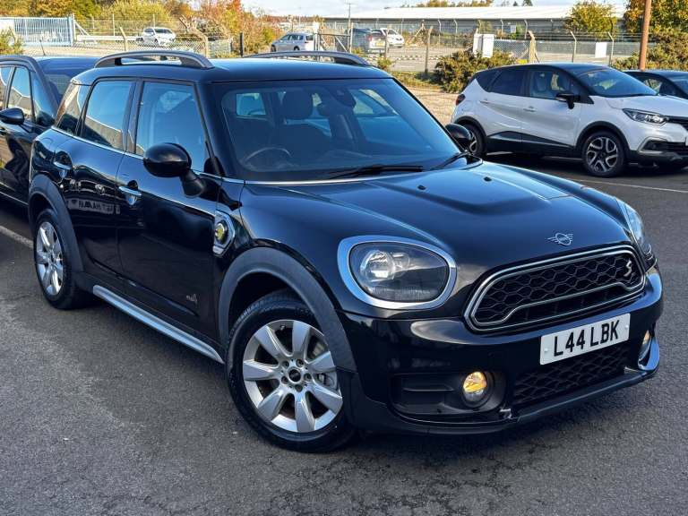 2018 MINI Countryman 1.5 F60 MINI Cooper S E ALL4 PHEV Countryman SUV Petrol/Electric Hybrid Auto...