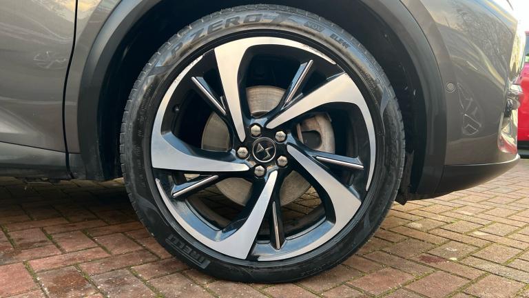 2022 DS Automobiles DS 7 Crossback 1.6 E-TENSE 13.2kWh Opera Crossback 5dr Petrol Plug-in Hybrid ...