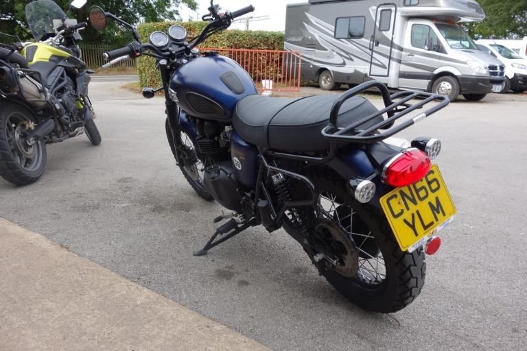 Triumph Bonneville BONNEVILLE SCRAMBLER 2016/66