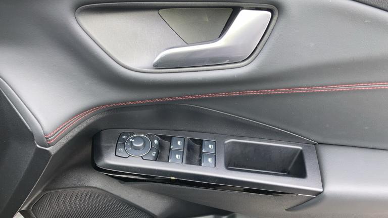 2024 Ford Puma 1.0 EcoBoost Hybrid mHEV ST 5dr DCT Petrol Hatchback Hatchback Petrol Automatic