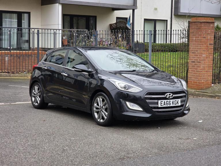 2016 Hyundai i30 1.6 CRDi [136] Premium 5dr HATCHBACK DIESEL Manual
