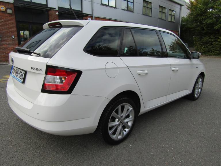 2018 Skoda Fabia 1.0 SE ESTATE EURO6 (s/s) 5DR MANUAL PETROL LEFT HAND DRIVE Estate Petrol Manual