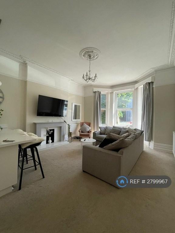 2 bedroom flat in Pineville, Bournemouth, BH2 (2 bed) (#2799967)