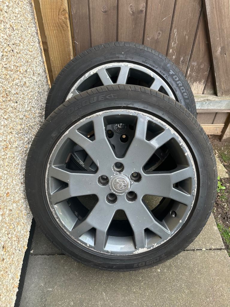 Car tyres for sale 4X