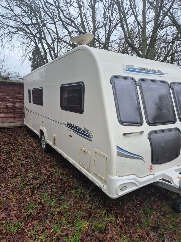 Bailey pegasus 514 4 berth 2010
