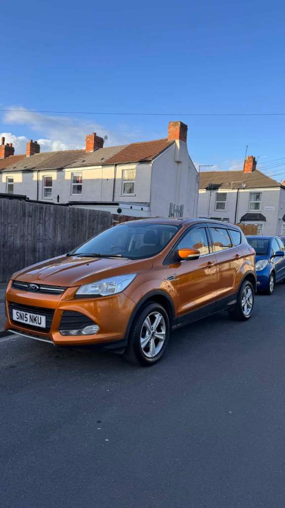 Ford, KUGA, Hatchback, 2015, Manual, 1997 (cc), 5 doors