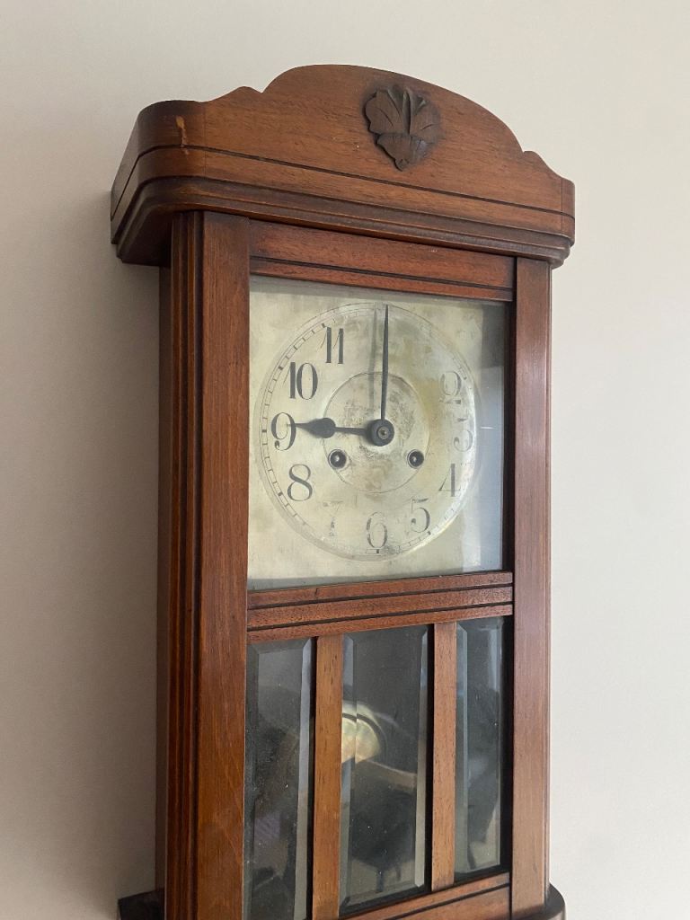 Wall clock