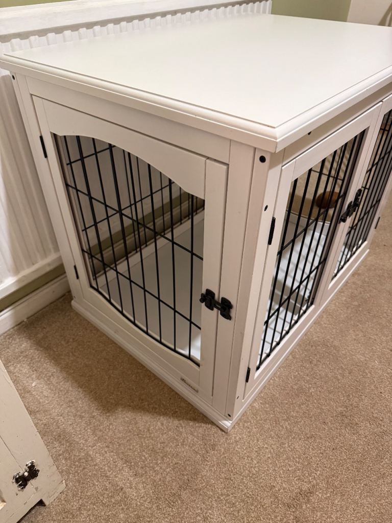 Pet furniture crate 
