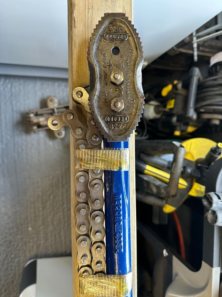 36” Irwin Record heavy duty Chain “dog” Pipe Wrench