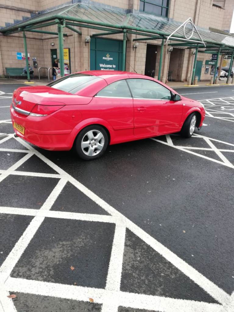 Vauxhall, ASTRA, Convertible, 2009, Manual, 1598 (cc), 3 doors