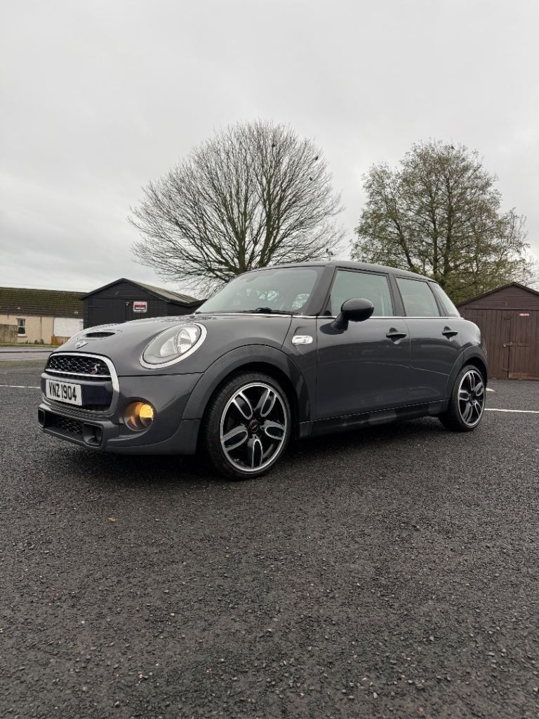 Mini Cooper 2.0 SD. 170bhp £20 tax 
