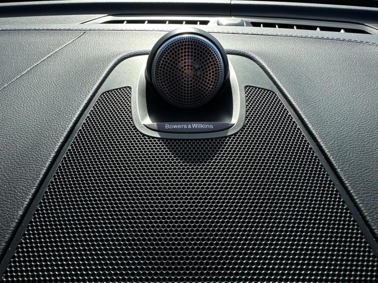 2017 Volvo XC60 2.0 D5 PowerPulse R-Design Pro Auto AWD Euro 6 (s/s) 5dr ESTATE Diesel Automatic