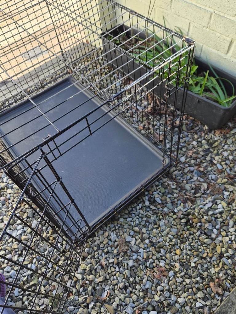 Dog crate