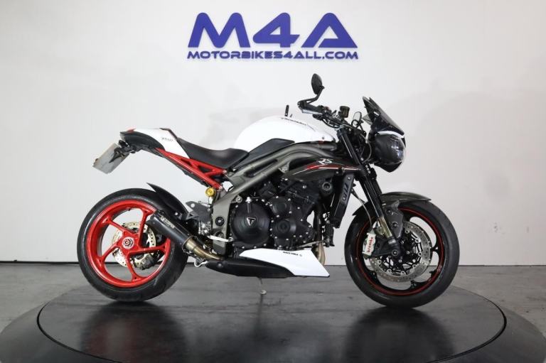 TRIUMPH SPEED TRIPLE 1050 RS 2018