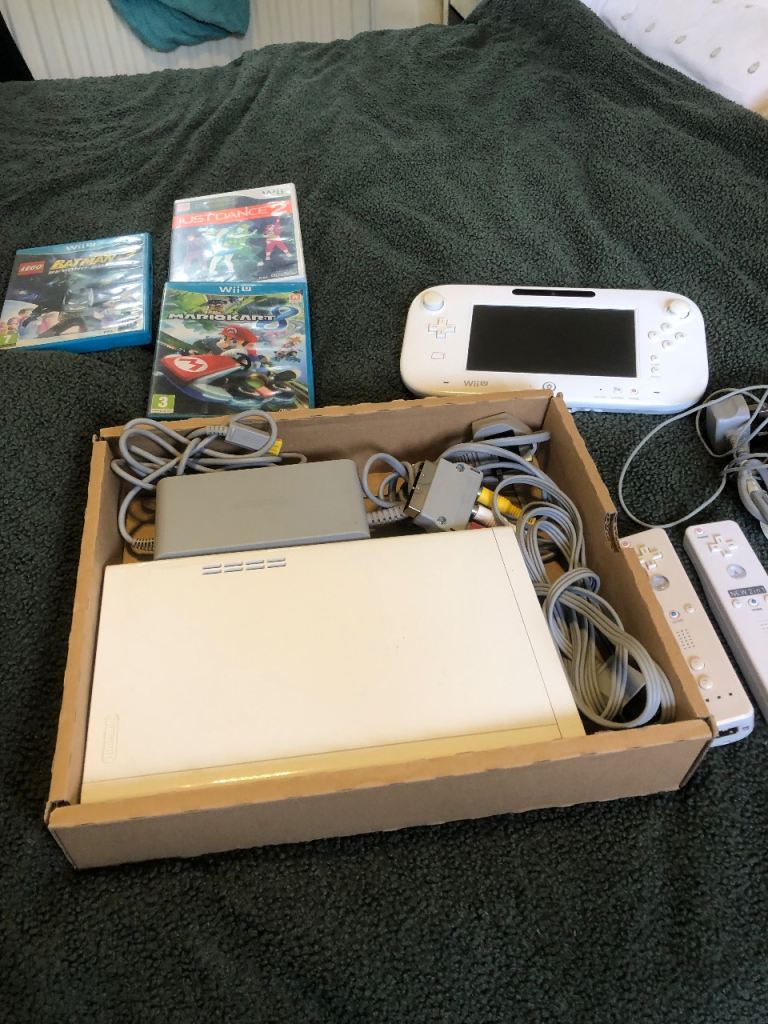 Wii u console bundle 