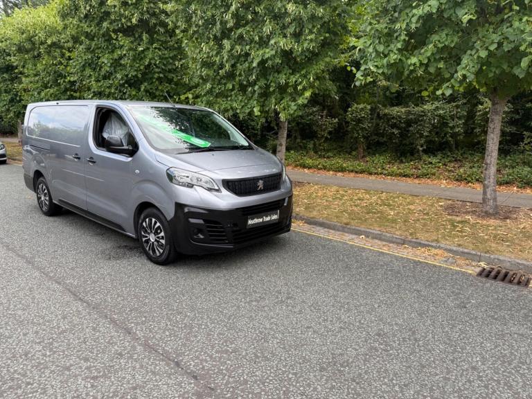 2022 Peugeot Expert 1.5 BlueHDi 1000 Professional Premium Long Panel Van LWB Euro 6 (s/s) 6dr PAN...
