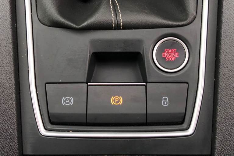 2021 SEAT Leon 2.0 TDI SE 5dr Hatchback DIESEL Manual