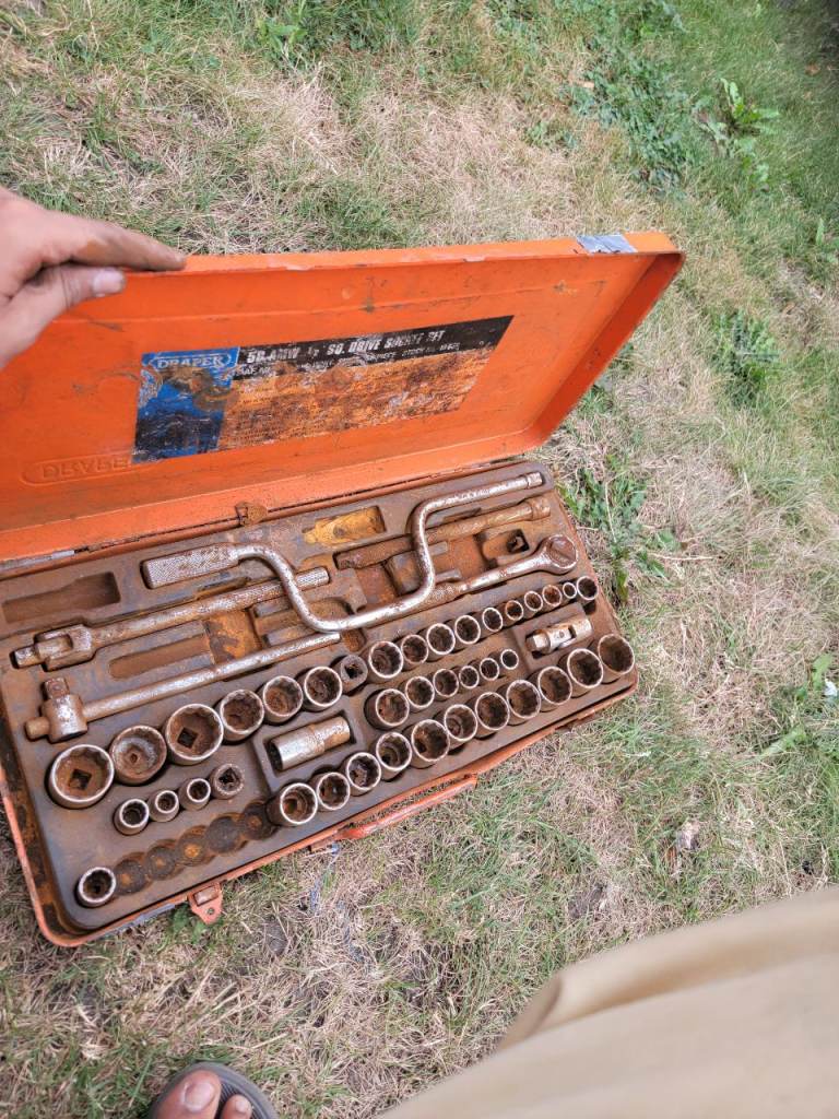 A an sockets sets