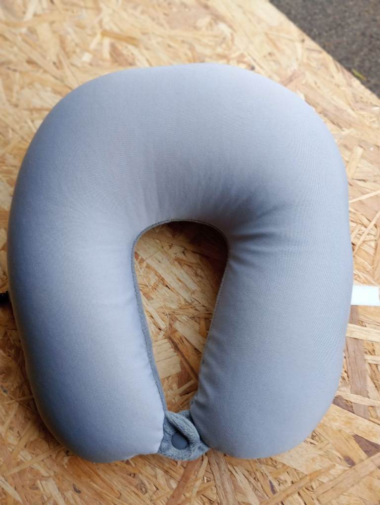 Travel cushion 