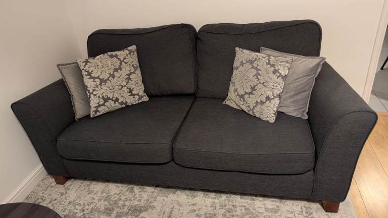 3 + 2 seater sofas